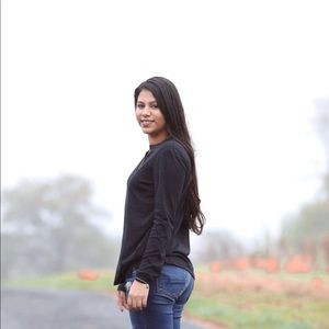 Meet your Posher, Jocelyn